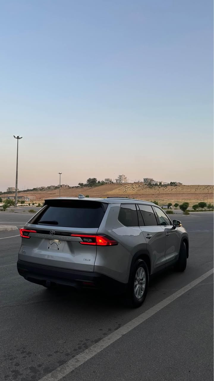 Toyota Grand Highlander 2024 

داخل ابيض 
كيج الكتروني
بصمة ابواب
بصمة تشغيل
تشغيل عن بعد(𝐑𝐞𝐦𝐨𝐭𝐞 𝐒𝐭𝐚𝐫𝐭)
شاشة دشبول ديجيتال
شاحن هاتف لاسلكي 
ماوس تحكم
كاميرة 
هاند بريك بصمة
اوتو هولد (𝐀𝐮𝐭𝐨 𝐇𝐩𝐥𝐝)
اوتو ستارات (𝐀𝐮𝐭𝐨 𝐒𝐭𝐚𝐫𝐝)
اوتو ستوب (𝐀𝐮𝐭𝐨 𝐒𝐭𝐨𝐩)
رادار امامي (تحديد مسار)
رادار جانبي  (نقاط عمياء)
رادار خلفي (التحذير من الاصطدام)
حساسات امامي 
حساسات جانبي
حساسات خلف
نظام (𝐄𝐜𝐨)
نظام (𝐍𝐨𝐫𝐦𝐚𝐥) 
نظام (𝐒𝐩𝐨𝐫𝐭)
تبريد لمس
تبريد مركزي
كشنات جلد
كشنات كهربائي
كشنات خزن+میموري 
كشنات تبريد
كشنات دفئة
تحكمات استيرن
استيرن تدفئة
كشنات جلد
كشنات كهربائي
كشنات خزن+میموري 
كشنات تبريد
كشنات دفئة 
صندوق شفط كهربائي 
لايتات 𝐋𝐄𝐃 عدسة زينون بيلادي
بلوجكترات 𝐋𝐄𝐃 بيلادي
بكلايتات 𝐋𝐄𝐃 بيلادي
ويل كروم 
السعر : 318$ و مجال 
تفاصيل اكثر الاتصال علی ارقام التاليه ‏‎‏ 

‏ *********** 📲📲 أربيل, العراق
