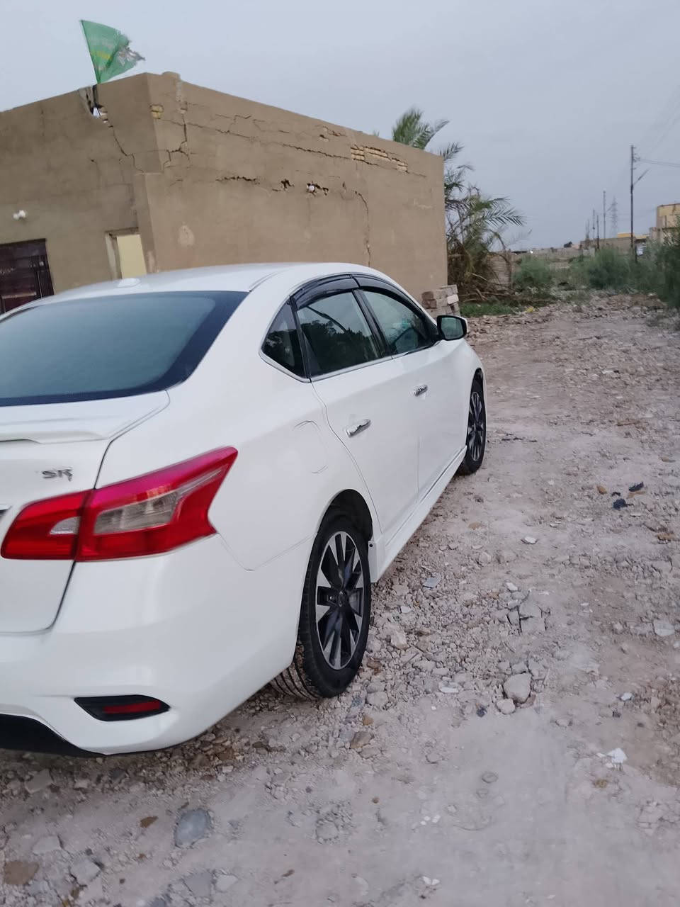 نيسان سنترا 2019وارد امريكي بصمه دفئه تبريد مكينه كير شرط حادث جاملغ وبنيد سعر شده بيها مجال ***********
