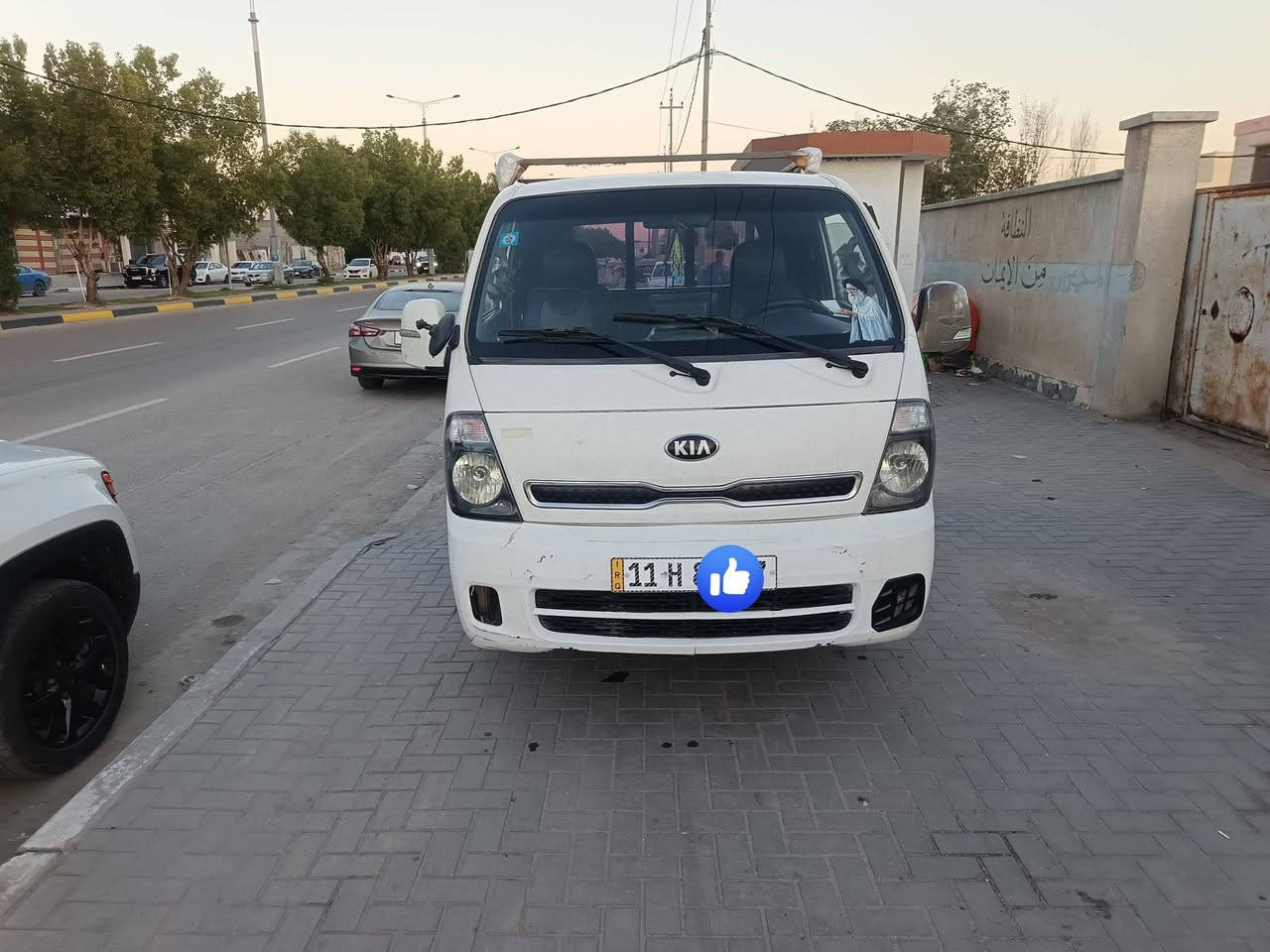 كيا بنكو مديل 2017 مسكر سياره جاهزه مكينه وكير كفاله أكسل رقم شاصي سنويه جديده رقم بغداد الجديد تحويل مباشر سياره جاهزه كير ٧ نمر ويه البك عنوانها البصرة 5 ميل راعيها نفسه أبو السياره بسمه سعرها 105 وبيها مجال لل شراي رقم الهاتف ***********  بديها نضيف مكفولة من ضربه وصبغ بيع مستعجل
