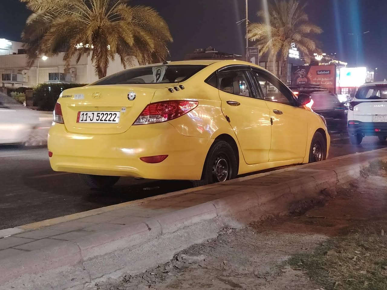 اكسنت 2013 وارد امريكي گير واتماتيك محرك GDi
المحرك والگير بحالة جيدة جداً والسيارة مثل متشوفون بالصور نظيفة ومرتبة 

السعر 68 ورقة

مكاني بغداد الشعب الجزائر

***********
