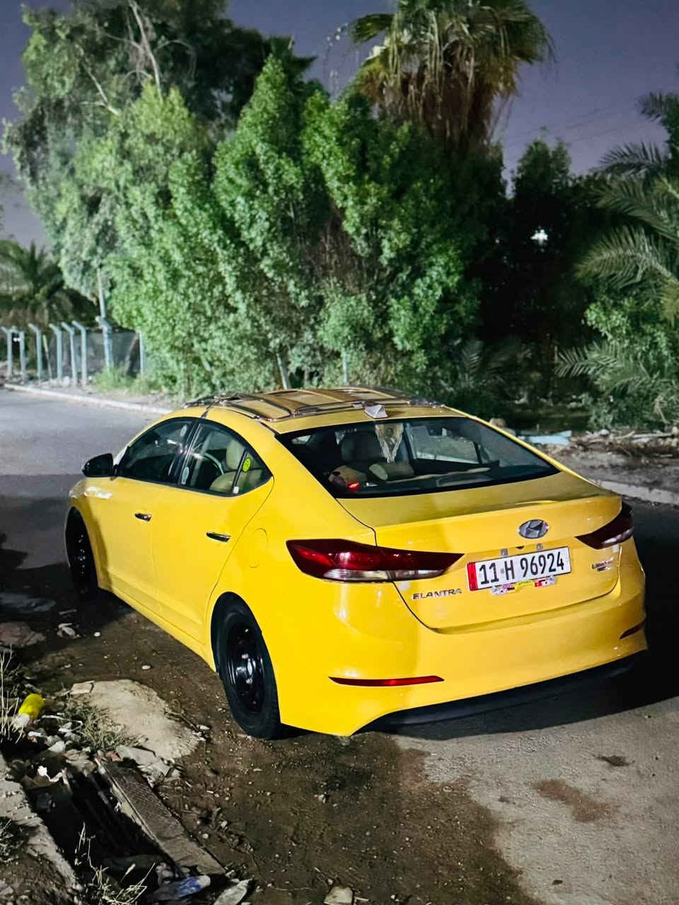الانتره مديل 2017 امريكي سوناره كدامك مواصفات فول عده فتحة السقف باسمي تخم تاير تبريد ثلج حداديه كامله من كلشي مصفره هيئة وغرامات مكاني بغداد اي استفسار هذا رقمي ***********

