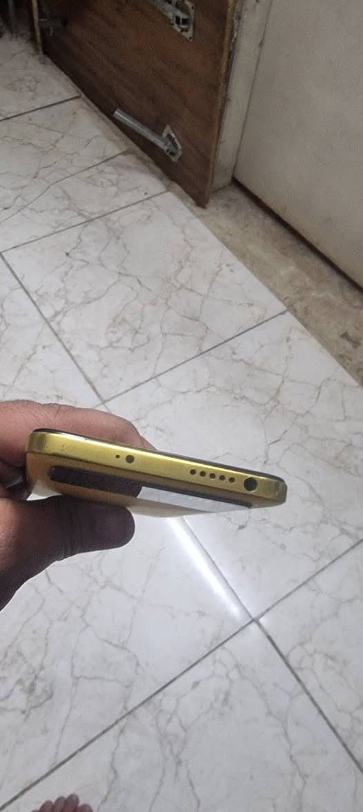 بوكو اكس4 برو • ٢٥٦ • بغداد الشعب