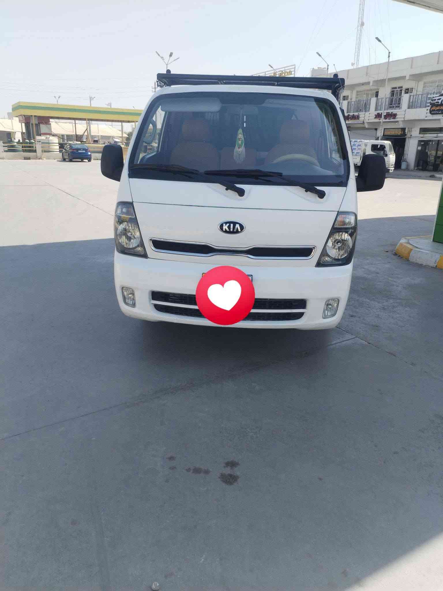كيه ٢٠١٦ مكفوله كفاله عامه رقم واسط انكليزي سنويه ٢٠٣٠ سياره محجره وكامله تخم تاير صدر جديد محرك لا بخار ولا تنقيص مكان واسط صويره السعر ١٠٨ وبيها مجال *********** سياره جديده مال جناي مشروع وطني

