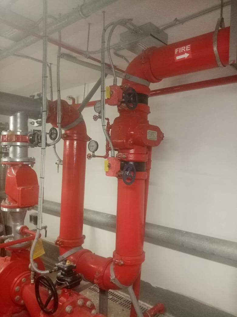 🔥 عندك مشروع ومحتار مين ينفّذ لك الشغل؟ خلّي التنفيذ علينا. 🔥
👷‍♂️ منفّذ وفورمان إطفاء مركزي + فني كهرباء
إذا كنت مقاول، صاحب شركة، مقاول جديد وعم تبدأ طريقك، أو صاحب بيت عندك مشروع وبدك شخص يعتمد عليه بالتنفيذ والمتابعة… أنا جاهز أكون معك بالموقع من أول خطوة لآخر تفصيل.
🔥 اختصاصي في: • تنفيذ منظومات الإطفاء المركزي 
• تأسيس وتنفيذ وصيانة الأعمال الكهربائية

🤝 وإذا أنت مقاول جديد وعم تقول: "عندي الشغل بس ما عندي مين ينفّذه"
لا تشيل هم التنفيذ… أنت جيب المشروع، وأنا بتابع معك التنفيذ بالموقع.
🏠 وصاحب البيت إذا بدك شغل مرتب وتريد شخص يفهم بالكهرباء والإطفاء ويتابع التفاصيل بنفسه، تواصل معي.
📍 متواجد في كربلاء ومستعد للعمل بالمشاريع حسب الاتفاق.
📞 للتواصل واتساب واتصال: [***********]
محسن حمية | تنفيذ • إشراف • فورمان
⚡ كهرباء | 🔥 إطفاء مركزي | 👷‍♂️ إدارة وتنفيذ مواقع
