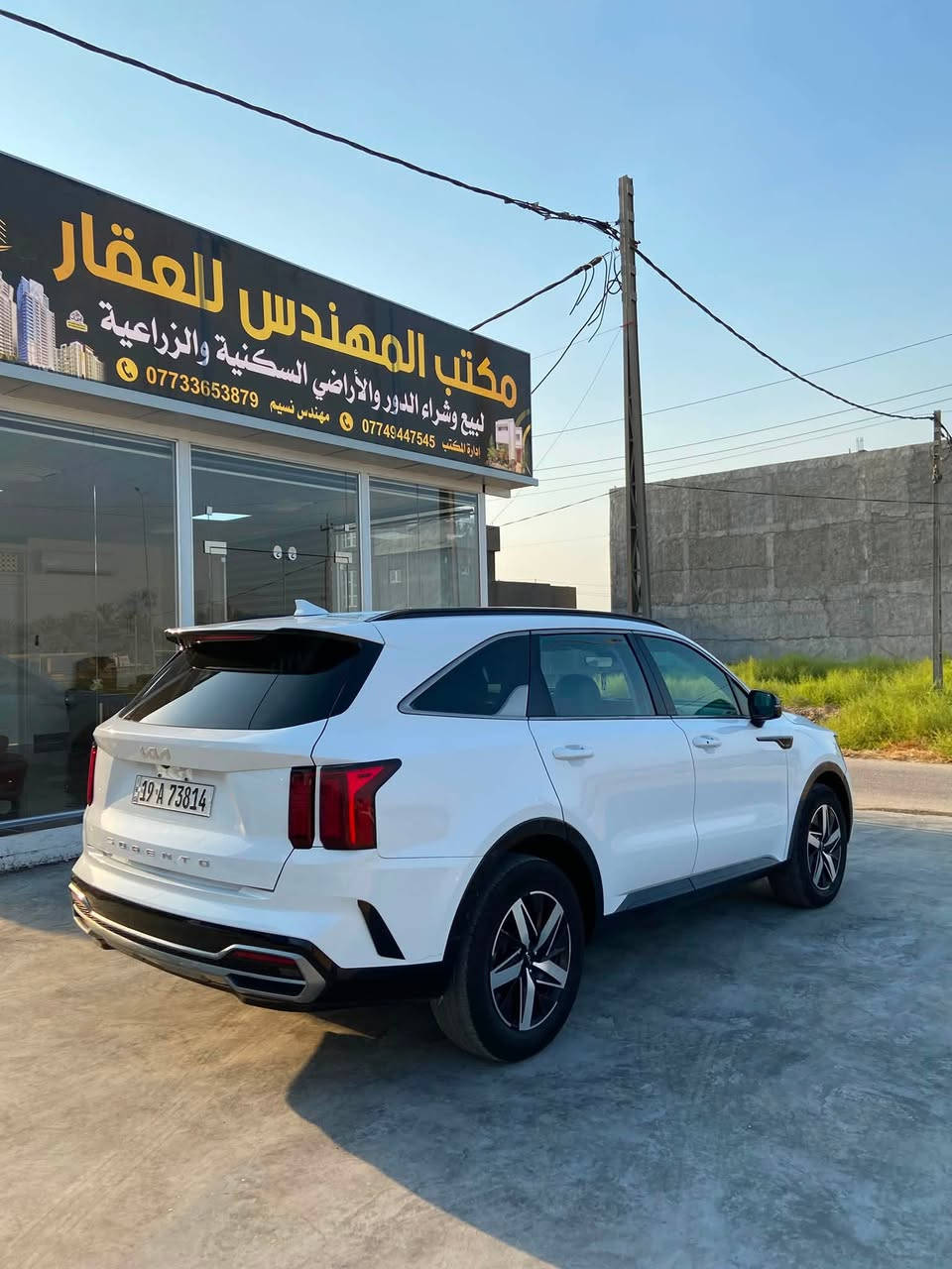 للبيع كيا سورينتو 2022، 4 سلندر، فول ماعدا البانوراما، نظيفة ومرتبة كلش، مبدل بيها الجاملغ والبنيد فقط، وبيها بارد بسيط وقليل بالجاملغ الخلفي، وبها ضرر خفيف بالشاصي من الجهة اليسرى باللغد الأمامي، السيارة جاهزة للاخـير، السعر 183 ورقة، تحويل مباشر، بابل محاويل،***********
