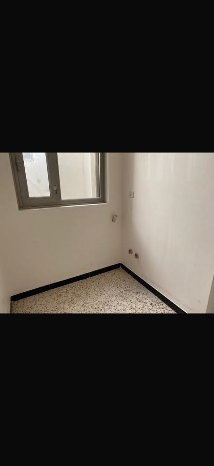 شقة • ١٣٥م² • للعوائل