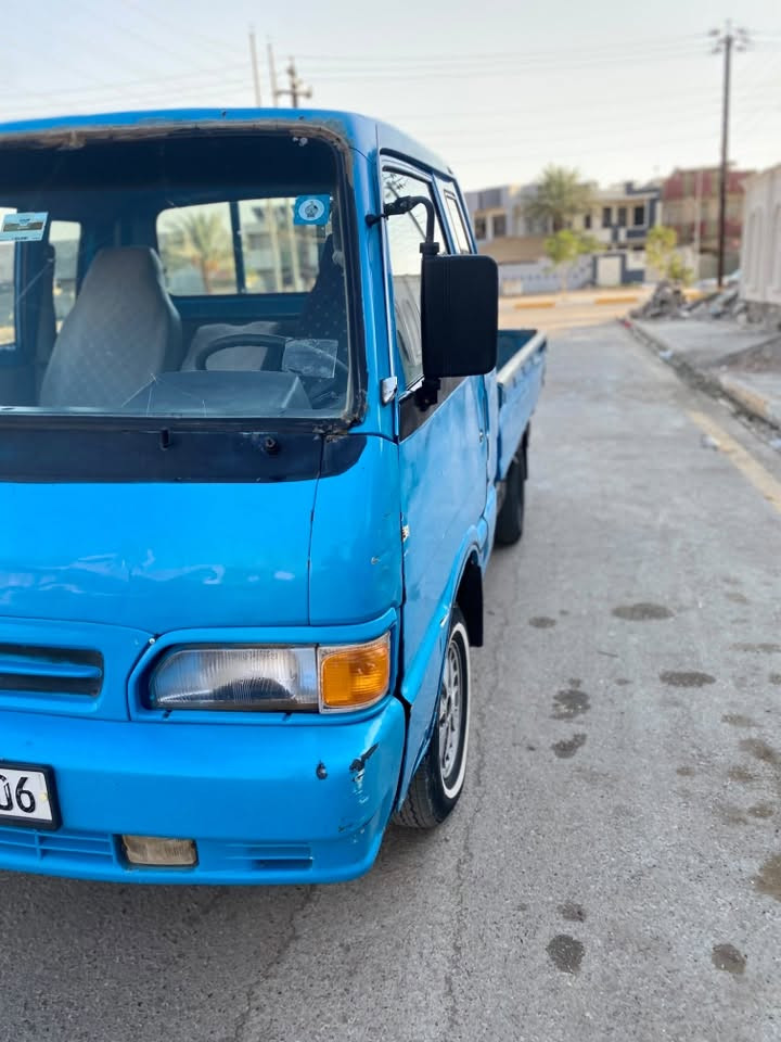 السلام عليكم للبيع كيا بنكو  موديل 96 سنويه جديده قماره وربع 7 جنكال  محرك جديد لا صرف ولا بخار كير خير من الله اكسل مكفول سياره تضيفه بدون  خياس بدرن ضربه شاصي مكفول لا كسر ولا لحيم  السعر 52 وبيه مجال للشراي يتصل ويدلل الرقم ***********
