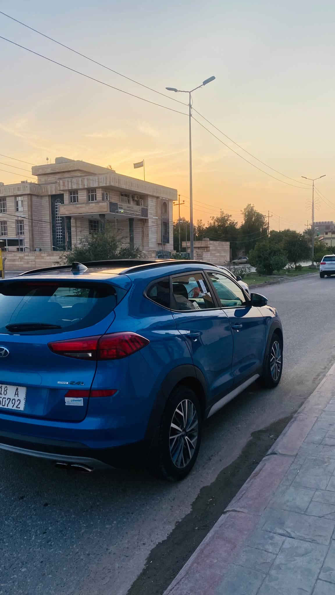 السلام عليكم توكسان موديل 20
مكينه 2400 اعلى فئه بالتوكسان 
بانراما بصمه كشنات جلد تدفى تبريد
اربع كامرات 360 فول بدون صبغ
بيه بارد فقط السونار مرفق
بالمنشور رقم بابل السعر 145 
الرقم ***********
واتساب ***********

نص مكتوب في الصور:
- بادارة علي الطائي عبدالله الطائي سونار بابل الحديث صبغ ومعجون خدوش صبغ تبديل بارد كلير ملاحظه: نخلي كامل مسؤوليتنا بعد الفحص وتسليم التقرير الى الزبون الاسم نوع السياره توسان التاريخ 2026-04-24 رقم السياره ٥٠٧٩٢ الجانب الايسر الجانب الايمن الجانب الخلفي الجانب الامامي:الدعاميه مبدله الجانب العلوي الملاحظات بابل - شارع 80 - قرب صفاء سماكة للتبريد مقابل سنتر عبودعب *********** ***********
