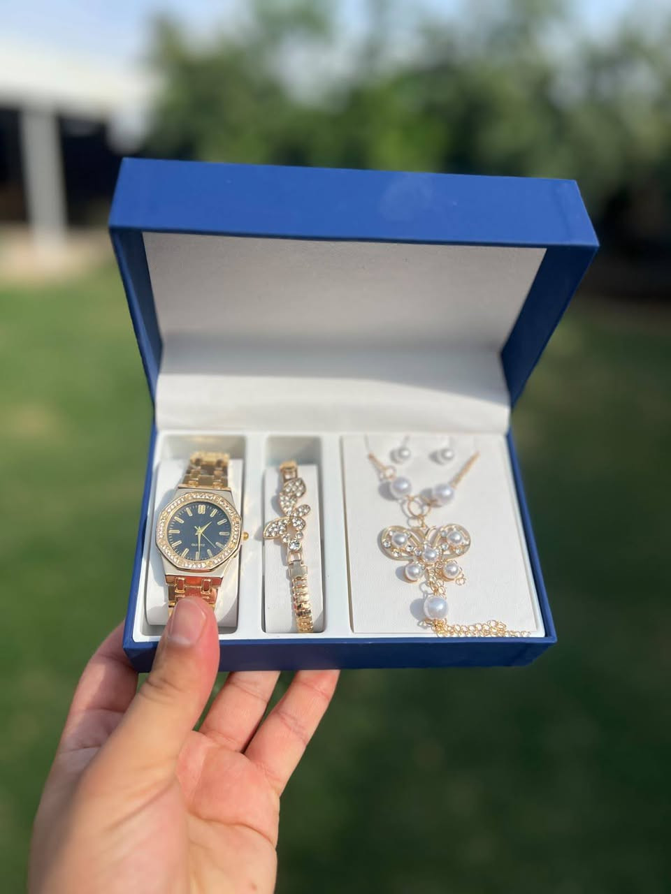 ساعة • طلاء ثابت • بنات