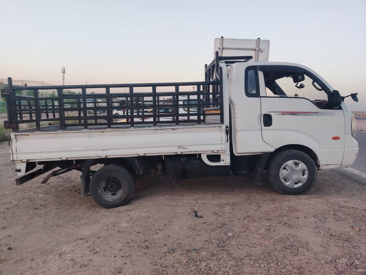 كيا حمل محرك 3000 محرك ابيض موديل 2007رقم انبار
السعر 80.وبيها مجال 
***********.       ***********
