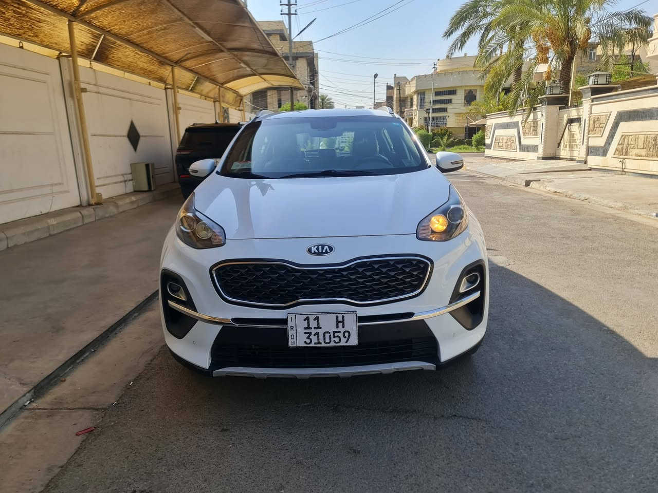 سبورتج موديل ٢٠٢١ خليجي جاهزه السياره من كلشي موصفات بصمه تشغيل عن  شاشه اصليه اريل انفكيشن كشنات كهرباء بصمه ابواب حساسات وباقي المواصفات معروفه  بيه بارد فقط بدون صبغ
السعر ٢٠٥
للإستفسار ***********وبيه مجال قليل الشراي ايخابر مامتواجد عل فيس مكانها البلديات بسمي
