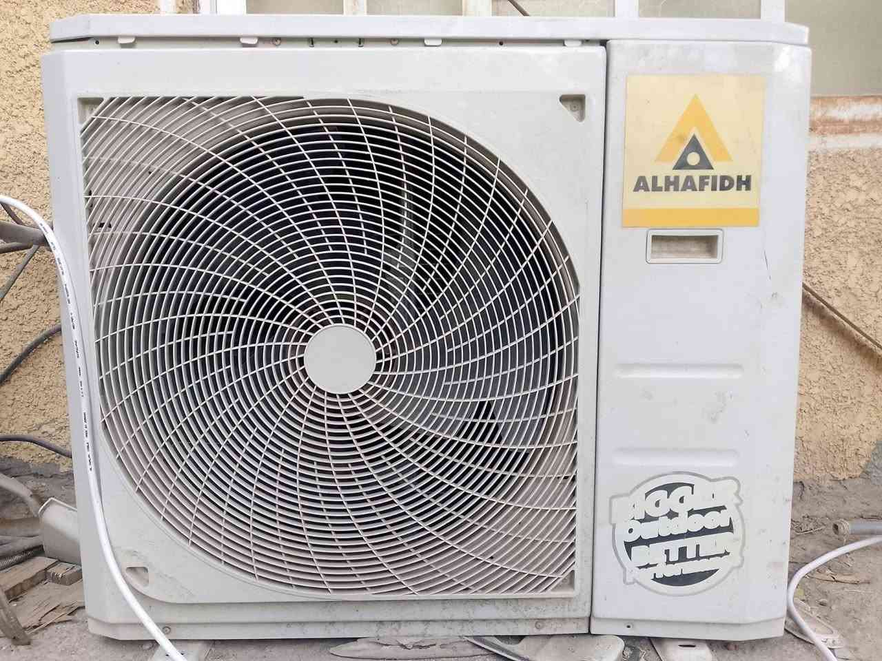 سبلت عاطلة • كمبريسر • مولدات بطاريات
