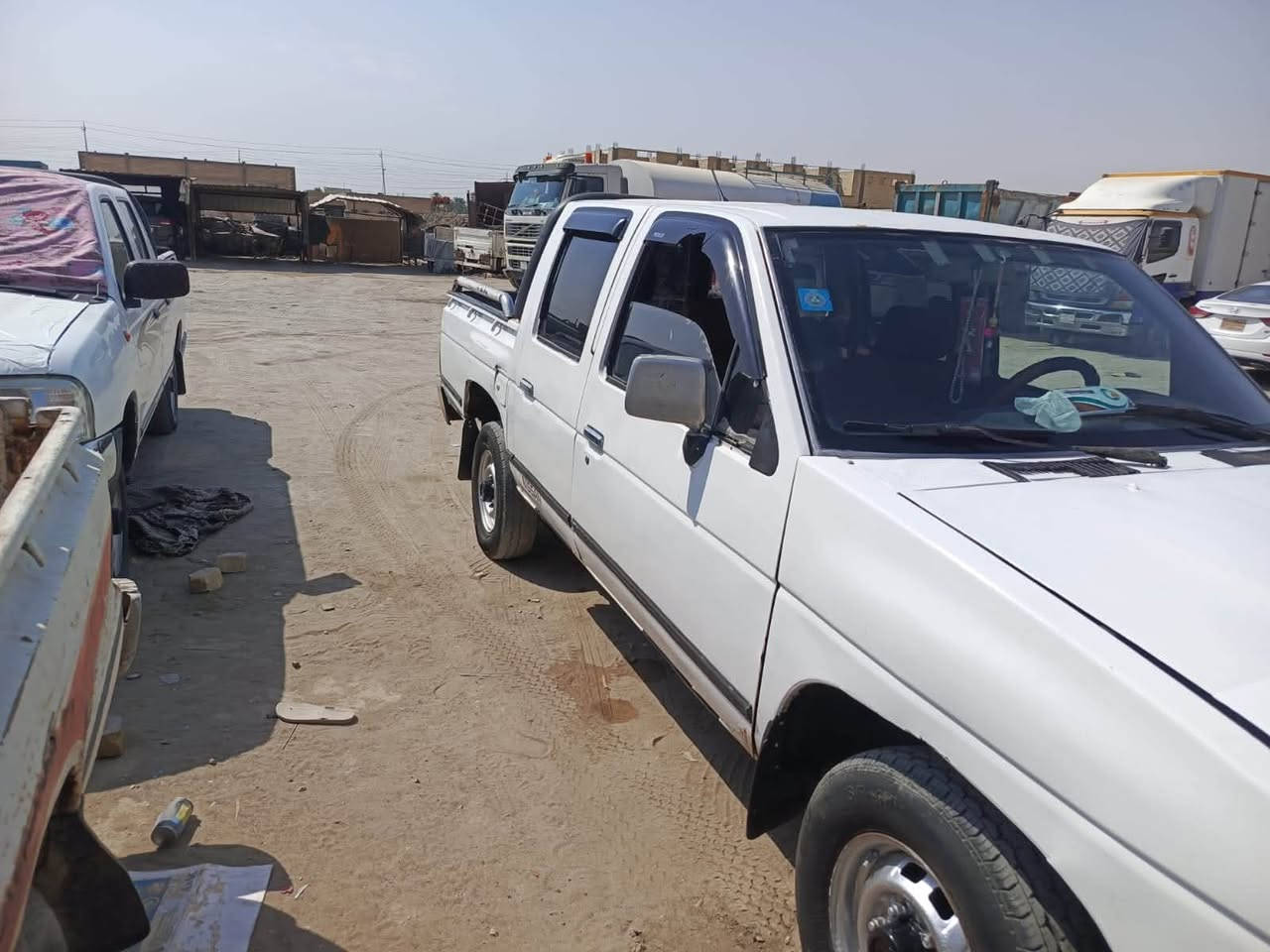 السلام عليكم للبيع بيكم نيسان 95 رقم مثنى نكليزي كير محرك 2400جدد حداديه جديده مكفوله من الضربه مصبوغه جماليه دواخل جدد كما موضح بصوره الـــسـعر 37 المكان السماوه قضاء الخضر 
للتفاصيل اكثر الاتصال ع الـرقم ‭***********‬
