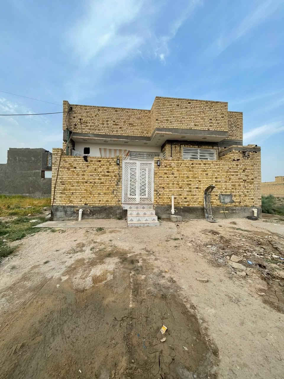 السيديه شارع ٤٠ • ١٠٠م • طابو