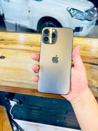 آيفون ١٣ برو ماكس • ٢٥٦ • بطارية ٨٨