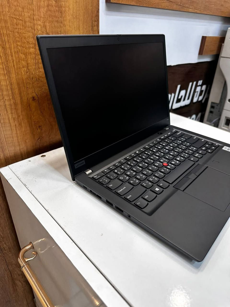 لينوفو T14s • كور i7 جيل 10 • 16 جيجا