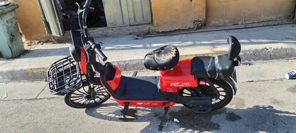 بغداد المعامل العماري
دراجه حجم 20 موديل 2024
باتريات 4 اشهر من شادهن
سعر 200 الف
رقم الهاتف ***********
