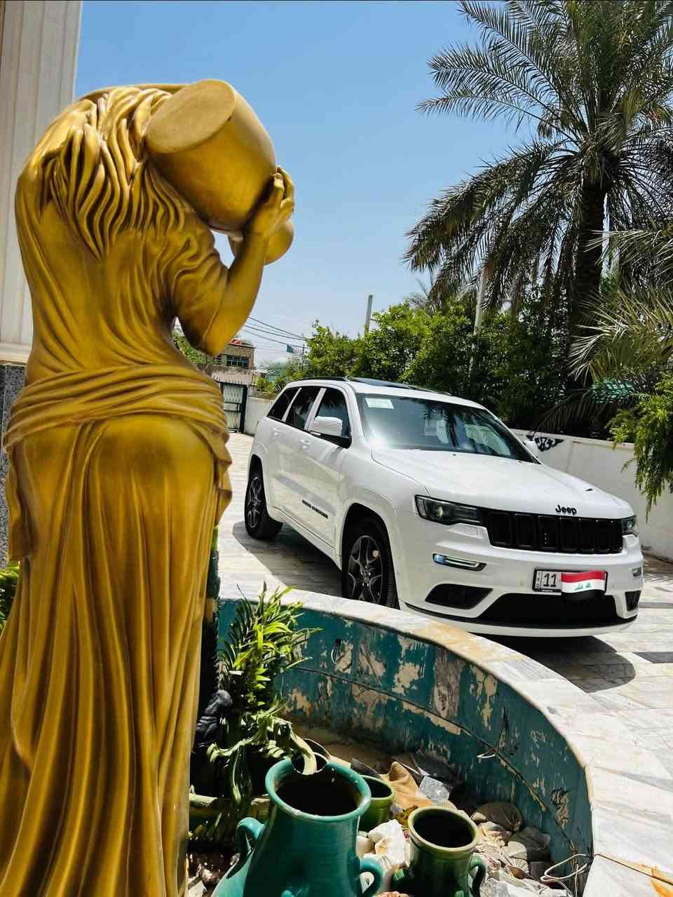 السلام عليكم شباب 😍
انضف واجدد S  قطعه مميزه ❤️
 للبيع جيب  S  2020 خليجي اعلئ فئه بلجيب  💪

بسمي شخصيآ رقم بغداد تحويل مباشر 
وكاله هارلم  🇺🇸
مكفوله كفاله عامه حته الدعاميات والكير والمكينه   كارتون  مال جناي حصرآ 

ماشيه 45  الف  شرط الفحص والجهاز والسونار 
 فول مواصفات ١/١ S  
رادار جانبي نقطه عمياء 
سياقة الاليه مع تحديد المسار  
حجم المحرك: 3600
فور ويل 4/4 ماوس 
دبل سلايت بانوراما 
تشغيل عن بعد 
شفتات ستيرن 
جنطه كهربائي شفط 
دبل كزوز خلفي 
حساسات اماميه + خلفية 
بصمه تشغيل بصمه ابواب
سستم صوت 12 سماعة 
دمامي خلفي بلصندوك
قطعتين تبريد ثلج 
كشن خزن ميموري 3 وضعيات
 مقاعد جلد اصليه اسود كهرباء (تدفئة+تبريد) 
 كشن خلفية تدفئه
تدفئه بلاستيرن 
سيدي بلجكمجه  مع ريموتن تحكم بلشاشه 
مري  شفط 
مري قلاب ويه ال R
الداخل صاج ملكي  
 نظام_خرائط(نظام ملاحة)_Navigatio
 كامرة خلفية دوارة اصلية
 استيرن كهرباء +  تدفئة
 فول تحكم استيرن (جهتين امامي + جهتين
 مري _جانبي_تدفئة مرايا_جانبية_حساسة_للضباب_تعمل_
تلقائياً + اشارة بالمري 
 لايت عدسة زينون يصعد وينزل ويه الستيرن 
كشافات زنون 
زراكات لايت 
  باتري جديد تخم تايرات جديد انتاج 24  مال شركه جيب صدر جديد 
كاعيات شركه جيب
بصمات 2 شركه وياها + كتلوكات الشركه 
كلوب طوارء بلجنط
 برده صندوق شركه 
الاسبير المقدس بعد منازل 😅 انتاجه  مال شركه 
السياره جديده بمعنئ الكلمه ولا كلوب مشتغل بلدشبول حته السيرفز طافي  

للاستفسار / ***********
