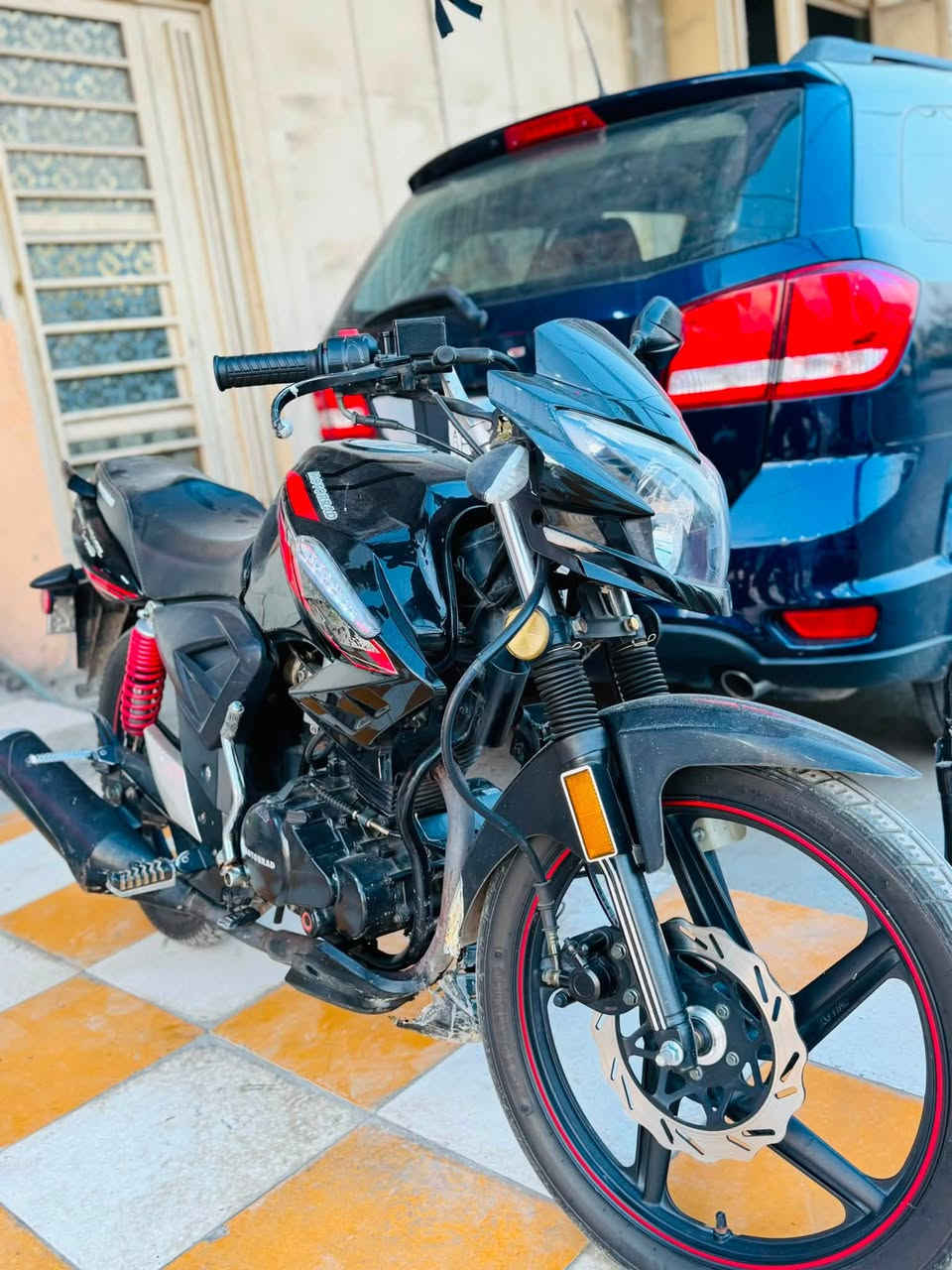 🏍️🔥 للبيع دايوان موتوريد 150 🔥🏍️
✨ موديل 2023

💥 مكينة 150

📋 رقم وسنوية بابل دولي 

✅ جاهزة من كلشي

✅ كلش نظيفة 

✅ مكفولة من الضربة

✅ تحويل مباشر 

✅ الفحص 

💰 السعر: 1. مليون و550 الف 

💵 بيها مجال 

،

📍 الموقع: [بابل  الحله. ]

📞 للاستفسار: [  ***********. ]
