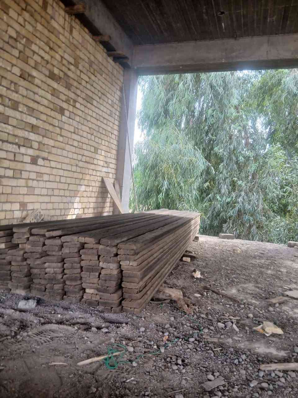 قالب خشب • ٢ونص مكعب • درجة أولى