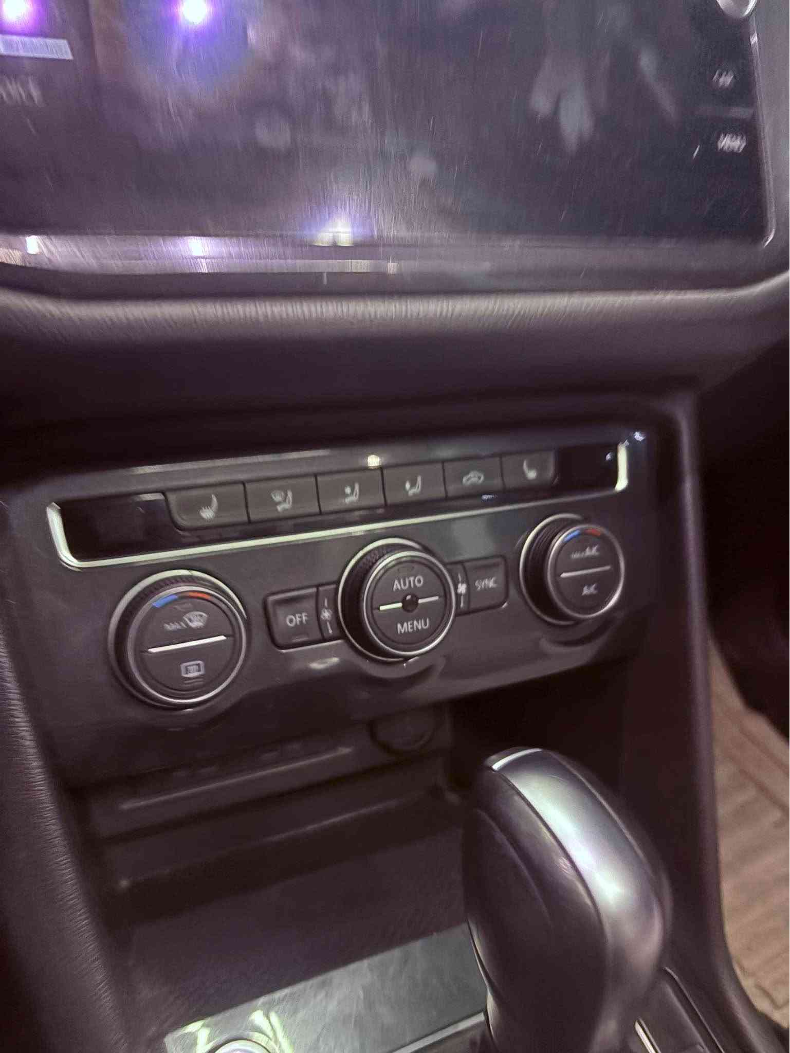 Vw tigwan 2021 full musafat  1parça sbux ve erbak be şure peş pştawayi kaps *********** Watsap 140$ أربيل, العراق
