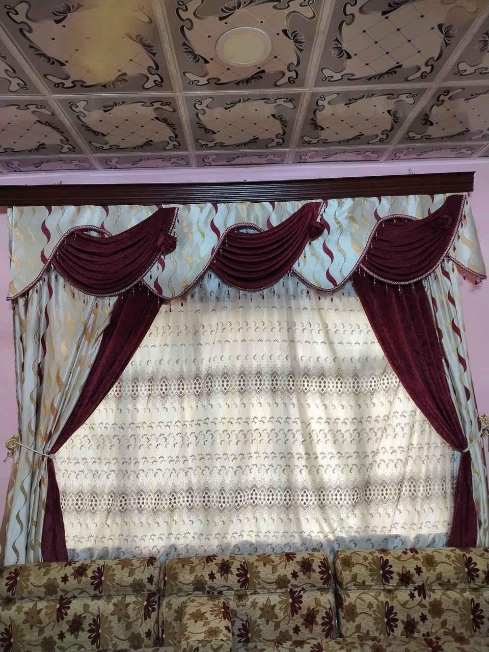ديوان • ١٦ متر • تُباع منفصلة