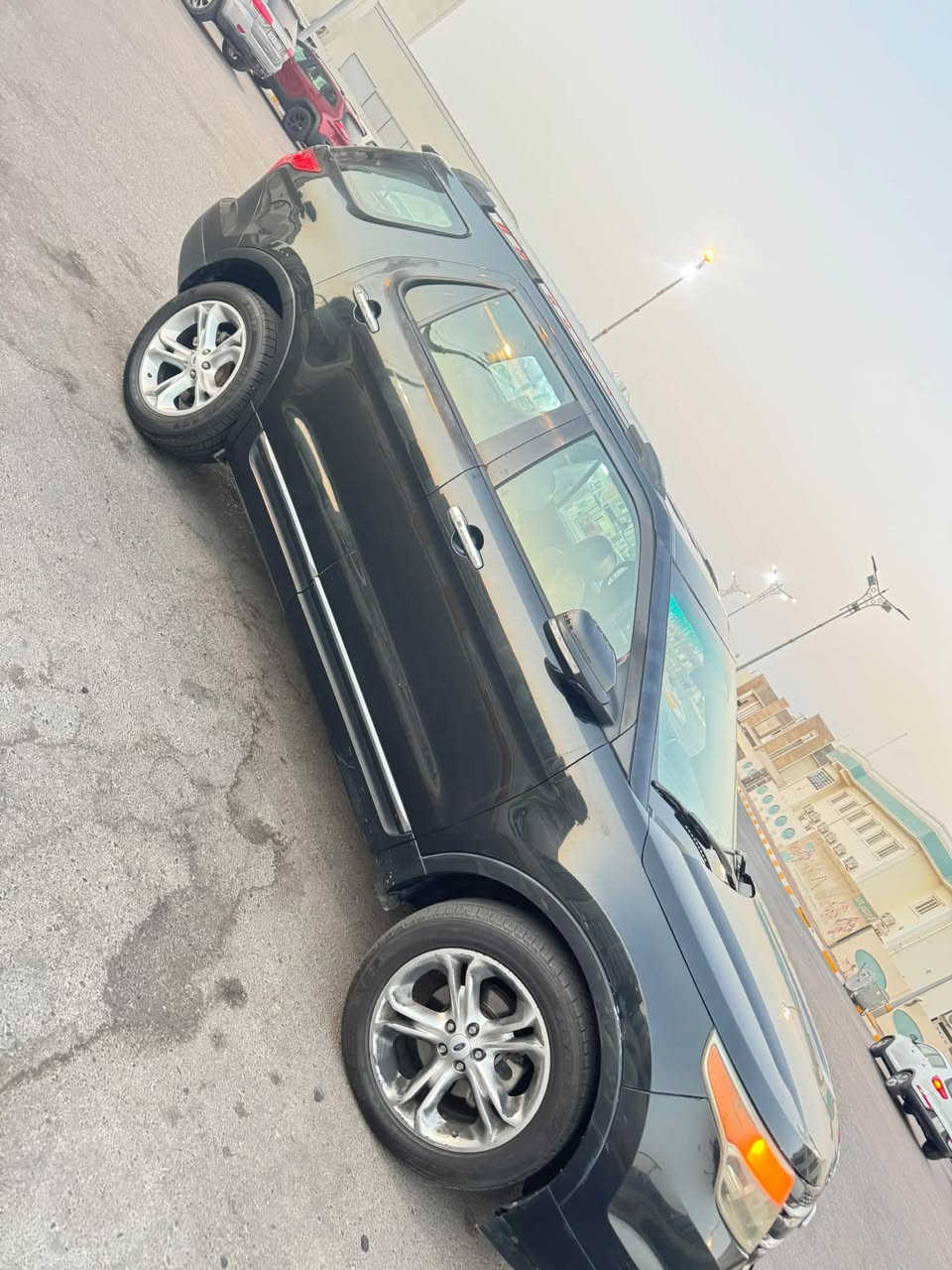 ‪+ فورد اكسبلور 2013 وارد امريكي 
محرك 6 سلندر حجم 3500 
رقم بغداد مشروع وطني
*بصمة+تشغيل عن بعد 
*7 راكب 3 قطع تبريد
 *كشنات جلد
*كشنات تدفئه
*شاشه كبيره +كامره
*شاشة اعطال 
*تحكمات ستيرن
*ماشيه 134 الف
*الحادث>>> تعديل بارد في الصندوق+ كلير باب ايمن خلفي
مكاني البصره  مدينه الامل 964 784 075 9413‬ السعر 125
