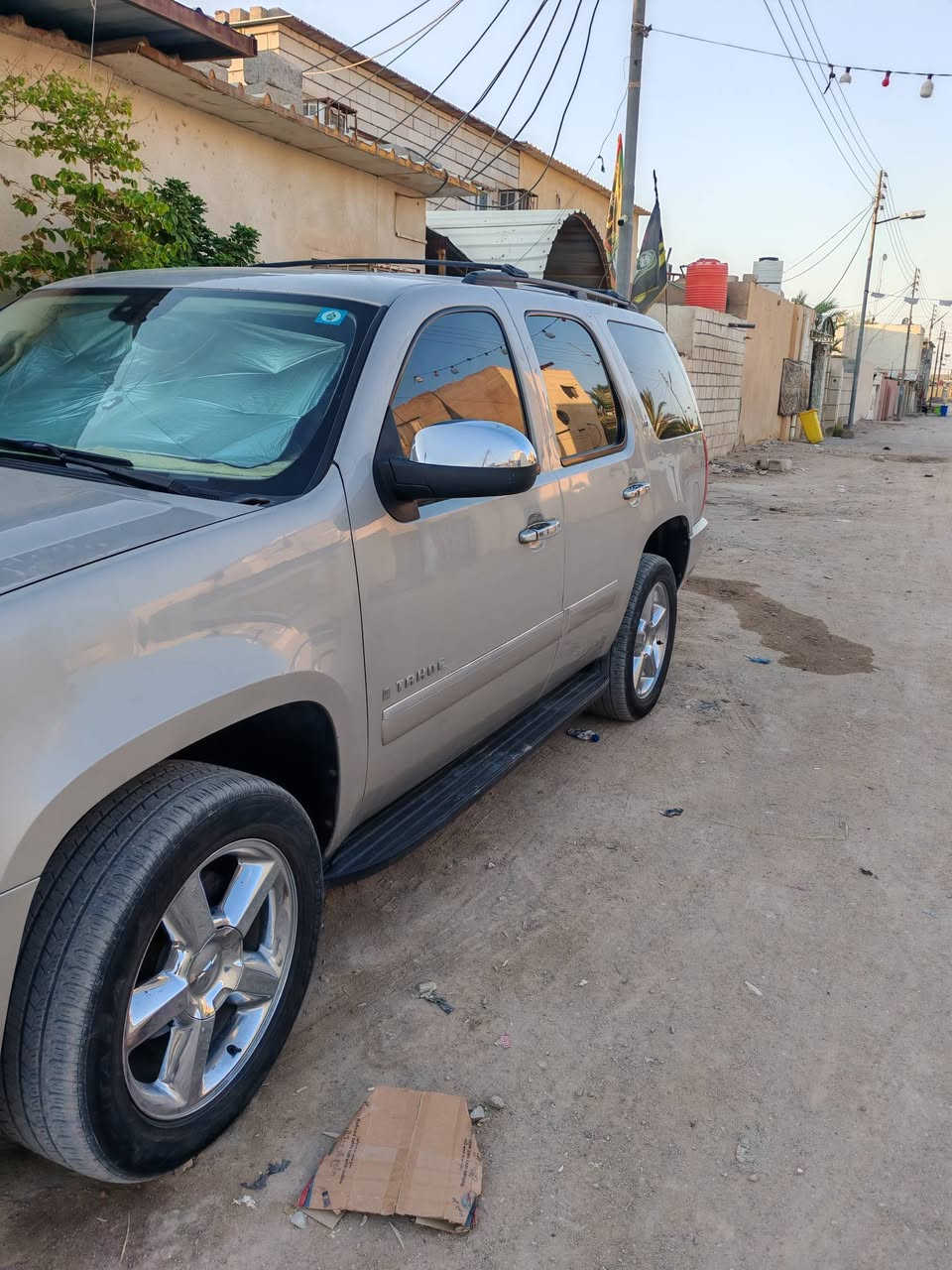 السياره (خليجي)
للبيع او المراوس:

تاهو2009LTZ بتره فول مواصفات وارد خليجي

السياره (كفاله عامه )

مكينه 5300 ما مفتوحه لا تنقيص ولا تبخير ولا بطاله

مكاني البصره الشعيبه 

المواصفات:

.فور ويل

.7راكب

.داخل بيجي

.تشغيل عن بعد

.صندوق كهربائي

.فتحه صندوق كهربائي

.فتحه سقف

.كشنات تحكم كهربائي امامي خلفي

.تبريد كشنات

.تدفئه كشنات

.خزن كشنات

.تبريد 3 قطع 

.شاشه

.كامره

.حساس خلفي

.لايت زينون 

.اشاير بلمري داخليه

.مري كهربائي

.مري شفط

.ترحيب بلمري

السياره كلش جديده ومال بيت ما متعوبه  كير مكينه تبريد حداده تخم تاير متصرف عليها شي

السعر:200 وبي مجال قليل 

رقم الهاتف:***********
