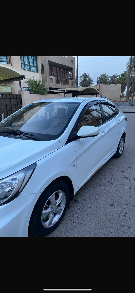 السلام عليكم اكسنت للبيع موديل 2013
وارد خليجي1600 كفاله عامه من جميع الضربات عدل الدوسه مثل مموضحه بل صوره

ماشيه 70 حقيقي رقم بغداد انكليزي الجديد

سنويه جديده هزه جديده سونار موجود جديد

العنوان بغداد الحريه الدولعي  *********** واتساب غير متواجد ع فيس

السعر 105 وبيهه مجال
