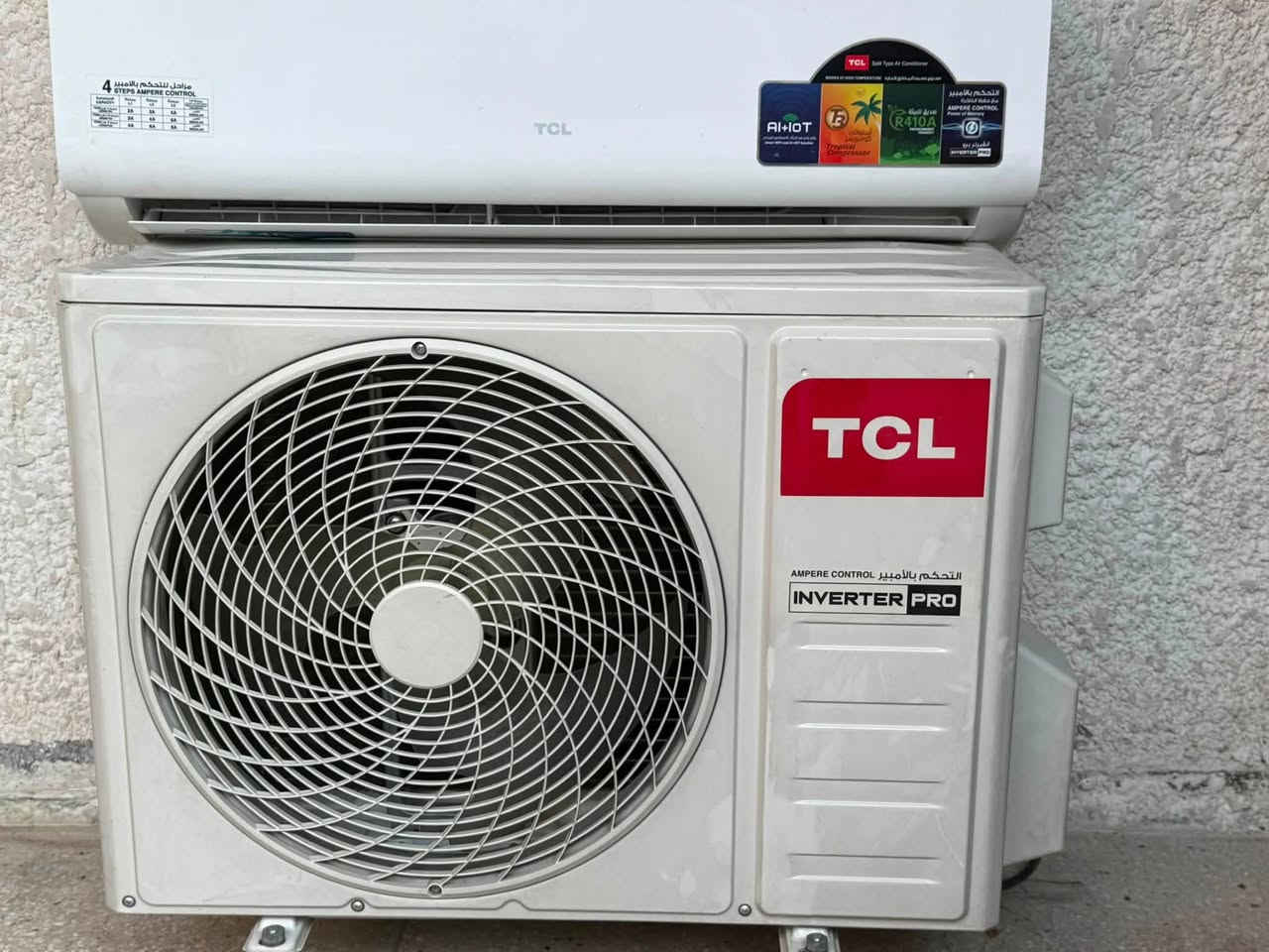 سلام عليكم
سبلت ماركة TCL واحد طن انڤيرتير تحكم 
نظافة ممتازة 
سعرة 250الف قفل بدون عملة 
المكان بغداد الصليخ
*********** للاستفسار
