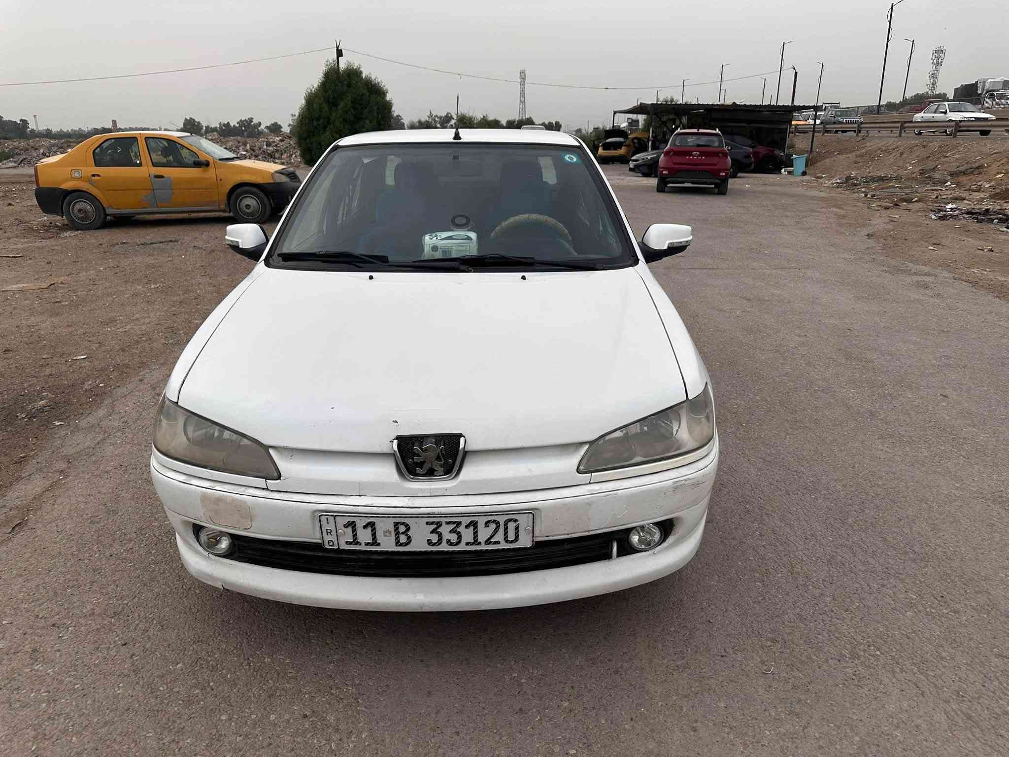 بيجو 306 • ٢٠٠١ • رقم بغداد