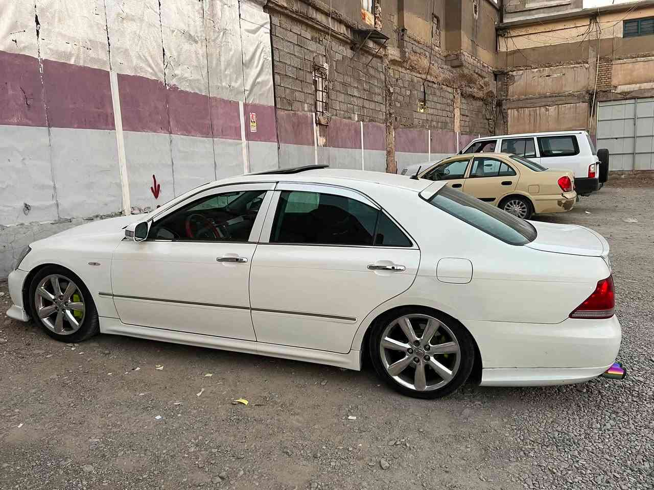 موس ١٨٤ بو فروشتن فول فول سلايد و جلد ٧٣ورقة  و مجال برا سيارة كة بي كودة بي      ***********
