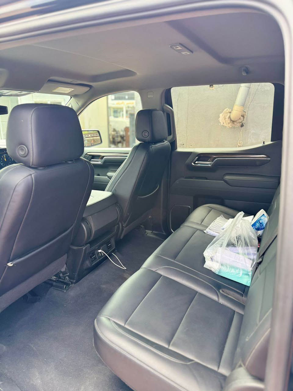 Chevrolet silverado
بيك اب شوفرليد سلفرادو
موديل 2024
لون مميز مرغوب اسود
سيارة فقط ماشية 30 الف مايل
سيارة فور ويل 4*4
ضرر سيارة بابين و جاملغ صبغ و شبر تعديل
بدون نقطة دواخل ايرباگات طاگ راجع سستم 
سيارة بجم و خلف شرط كبس 
سيارة جاهزة مابي اى مصرف
سيارة تترقم شمالي فقط 
موصفات فول فول معدا سلايد 
بصمة شغال عن بعد تحكمات استرين دشبول تاهو مرغوب 
كشنات جلد كشنات كهرباهي شاشة كامل الكتروني
*********** واتساب دهوك, العراق
