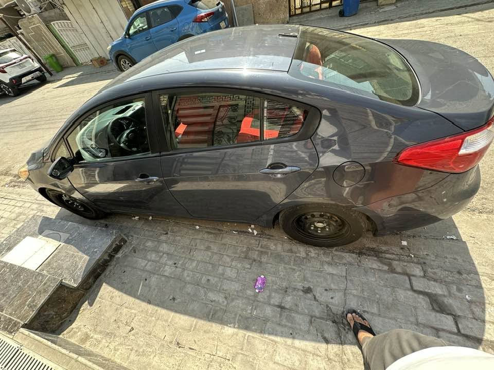 السلام عليكم 
كبل فورتي 2016 وارد امريكي كاملة بدون نقص كبير محرك تبريد خير من الله حادثهاا جاملغ وباب مكفولةلغد وشواصي بيها منضومة غاز شاشة كامرة 
السعر / 105
العنوان / بغداد الشعب 
اللستفسار/***********
