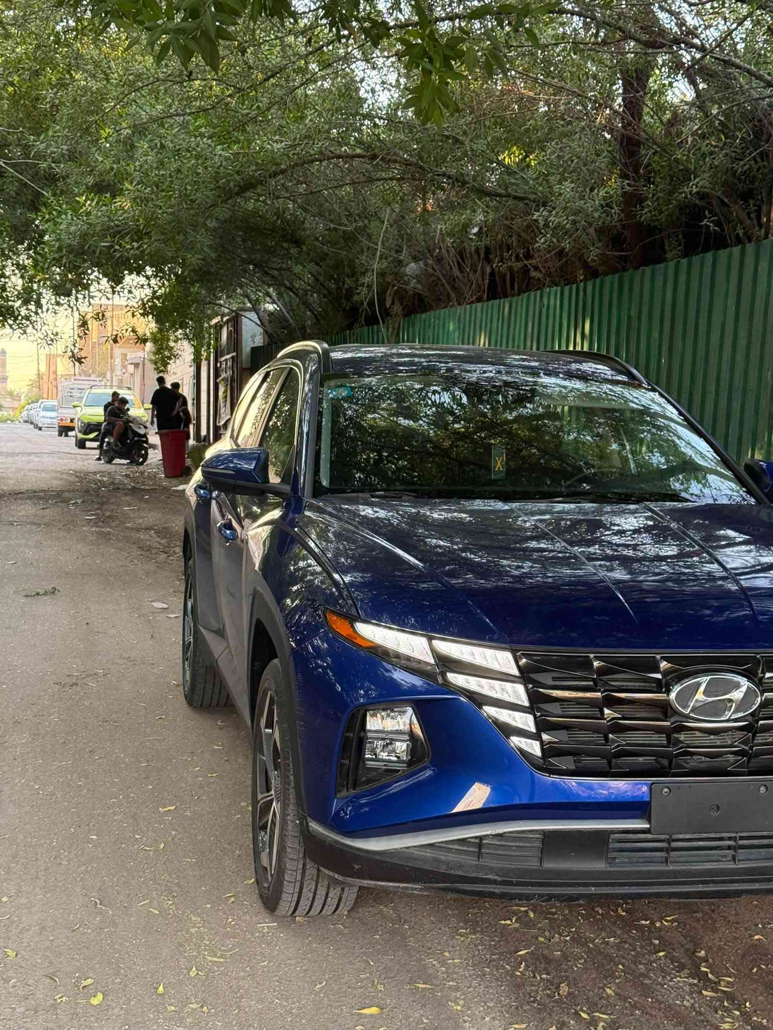 توسان 2023
وارد امريكا
محرك 2500
السياره ماشيه بس 14 الف
ضربتها بس بنيد تبدل بلادي 
بدون شواصي بدون لغود السياره دواخلها كلش كلش نظيفه 
مشي امريكا فقط ما ماشيه بالعراق
السياره تحكمات ستيرن 
صندوق كهرباء 
كشنات كهرباء وتدفئة 
بصمه تشغيل عن بعد
شاشه جبيره تدعم ابل كاربلي واندرويد اوتو
شحن لا سلكي 
بعد اهواي مواصفات 
سعر السياره 170$ بدون رقم 
مكان بغداد 
***********

