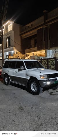 باجيرو V6 • ٢٠٠٠ • دبل اوتوماتيك