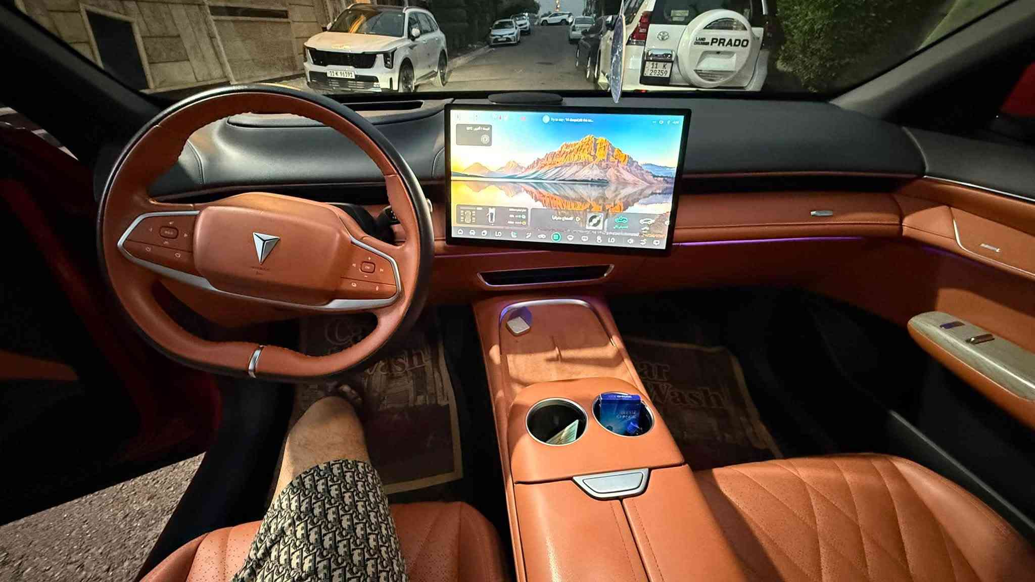 🚗 ديبال S07 موديل 2026 مكفوله من كلشي ماشيه 23  الاف
🔹 المواصفات
نوع السيارة: SUV كهربائية / هايبرد مدى ممتد
القوة: 215 – 272 حصان
العزم: 320 نيوتن متر
نظام الدفع: خلفي (RWD)
ناقل الحركة: أوتوماتيك (سرعة واحدة)
عدد الركاب: 5
🔹 التجهيزات
شاشة 15.6 إنج دوارة
نظام صوتي Sony (14 سماعة)
Apple CarPlay و Android Auto لاسلكي
شاحن لاسلكي
سقف بانوراما
عرض معلومات على الزجاج (HUD)
إضاءة داخلية محيطية
مقاعد كهربائية (تدفئة + تبريد + مساج)
تكييف أوتوماتيك مزدوج + فلتر هواء
باب خلفي كهربائي
مرايا كهربائية + طي تلقائي
زجاج عازل للصوت
🔹 الأمان
مثبت سرعة ذكي
فرملة طوارئ
نظام الحفاظ على المسار
مراقبة النقطة العمياء
كاميرات 360 درجة
حساسات أمامية وخلفية
نظام قيادة شبه ذاتي
🔹 الضمان
ضمان يصل إلى 10 سنوات
💰 السعر: 31مليون (قابل للتفاوض البسيط)
📞 للاستفسار: ***********
