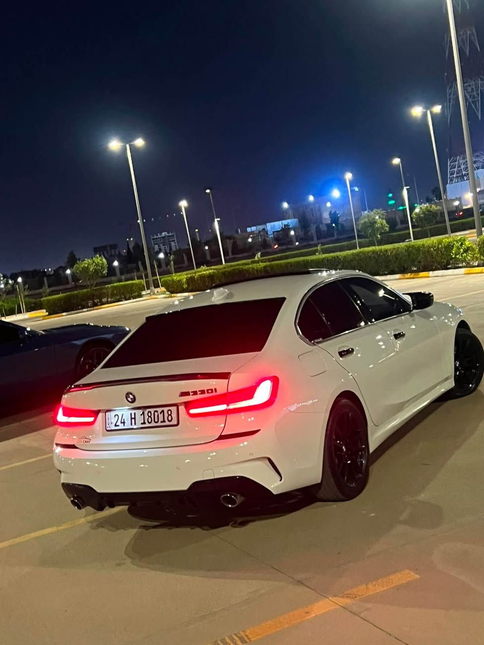 Bmw2020 
حجم٣٣٠i
قتحتين و نوز بية سبغ 
ارباك بس مال بردة تاك 
شانصي بدنة مابي 
سيارة گير محرك بشرت 
سيارة حيل حلوة جديدة
*********** أربيل, العراق
