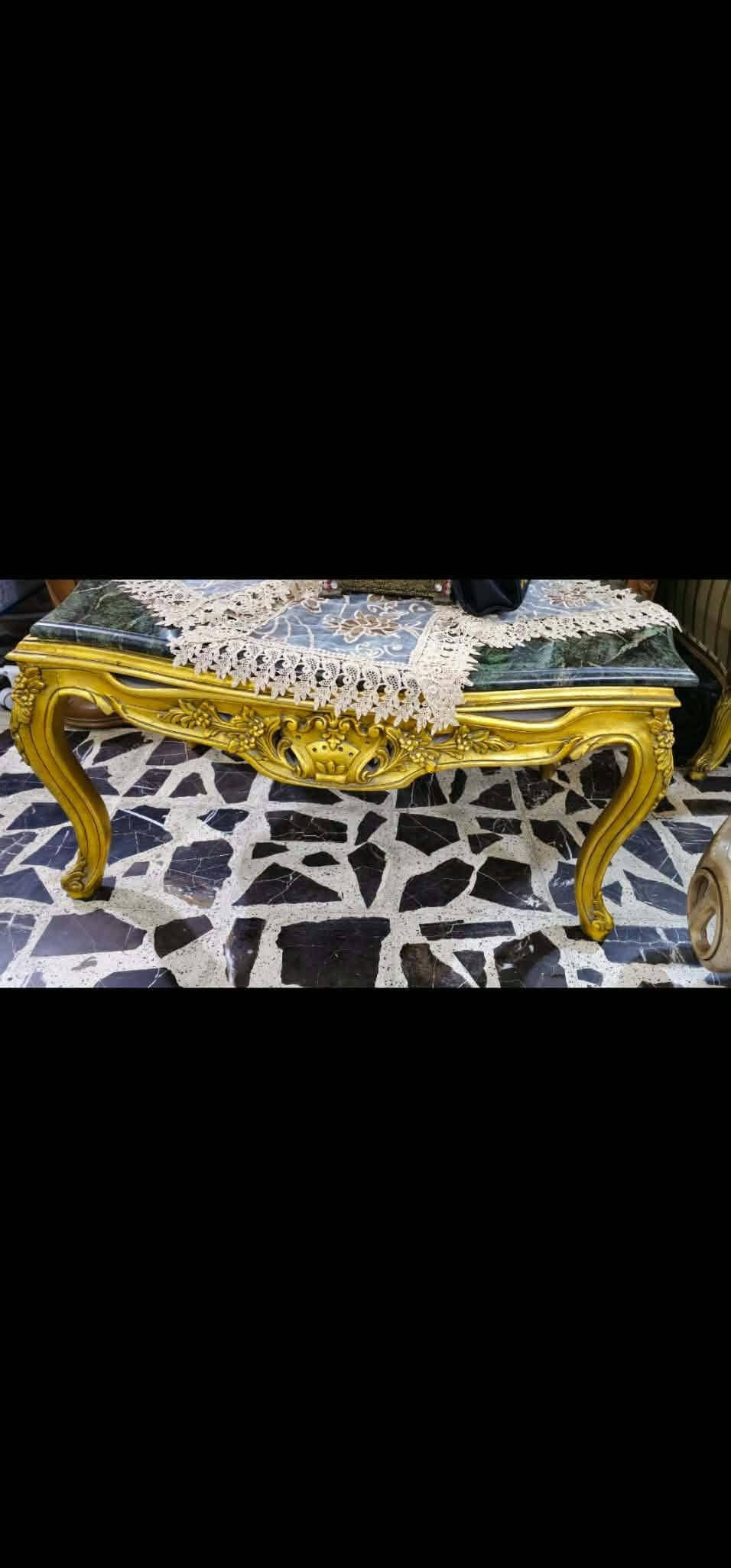 غرفة طعام • ٨ كراسي • خشب زان