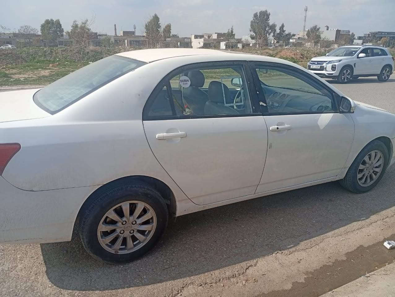 بي واي دي موديل ٢٠١٤گير تؤماتيك مه كينه ١٨ بيلادي به شه رت كوشن جلد بيلاد سلايت به سمه هه موشتيكي به شه رت سه نه وي به سه ر چوه  سه ياره كه بي بؤياخه مالي دؤسته سعري (59 ) معامه له *********** أربيل, العراق
