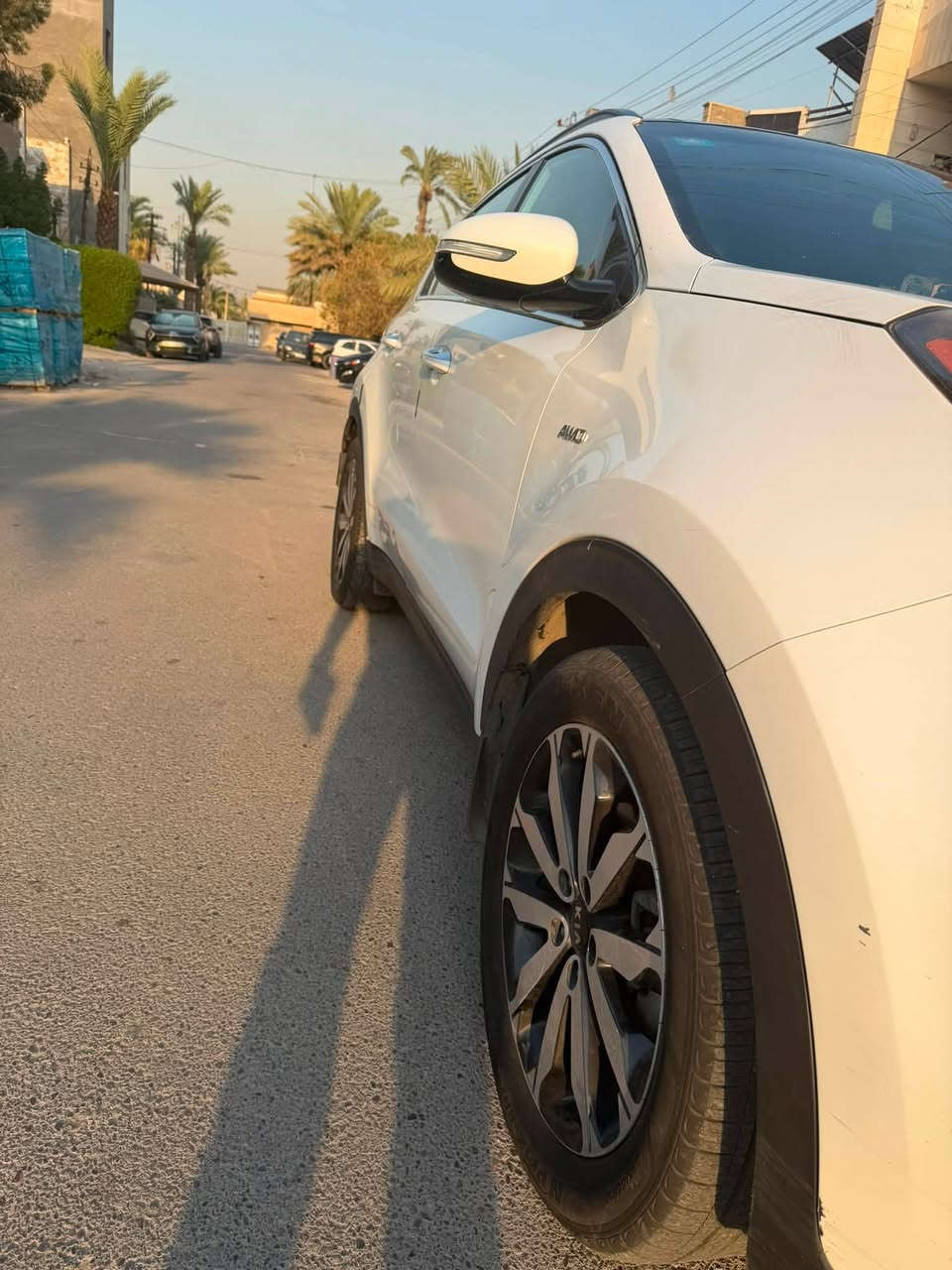 السلام عليكم 
سبورتج 2019 وراد كندي 
***********
السعر 148$ 
المكان حي العدل 

( فول 1/1 )

حادثها  جاملغ خلفي مبدل هو نفسه حادث كندا

المواصفات فووول :

0- 4 فور ويل  وطفي وشغله بدكمه مو دائما فور ويل 

-بانوراما 
تبريد قطعتين 

كشنات جلد 

- تحديد مسار 

- تدفئة كشنات - تدفئه ستيرن
-  شاشة كبيرة متصل 

- اوتو بريك توقف ذاتي امامي خلفي عند الاقتراب من-( تصادم ) - بصمة تشغيل وابواب وفتحه صندوق ذكي عند الاقتراب 

- دخول ذكي -  انارة ترحيب  15-اوتو هولد - اوتو ستوب 
مثبت سرعة - اشاير بالمري  - 

وبعد بيها هووواي مواصفات 

‏‎السيارة جديدة بمعنى الكلمة وشكد حلوه بالصور بالواقع بعد احلى بهواي وكلشي مناقصه
