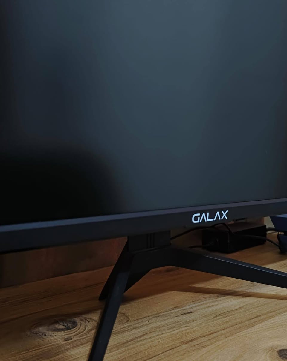 شاشة كالاكس • 165Hz • لـ بي سي وبلاي5