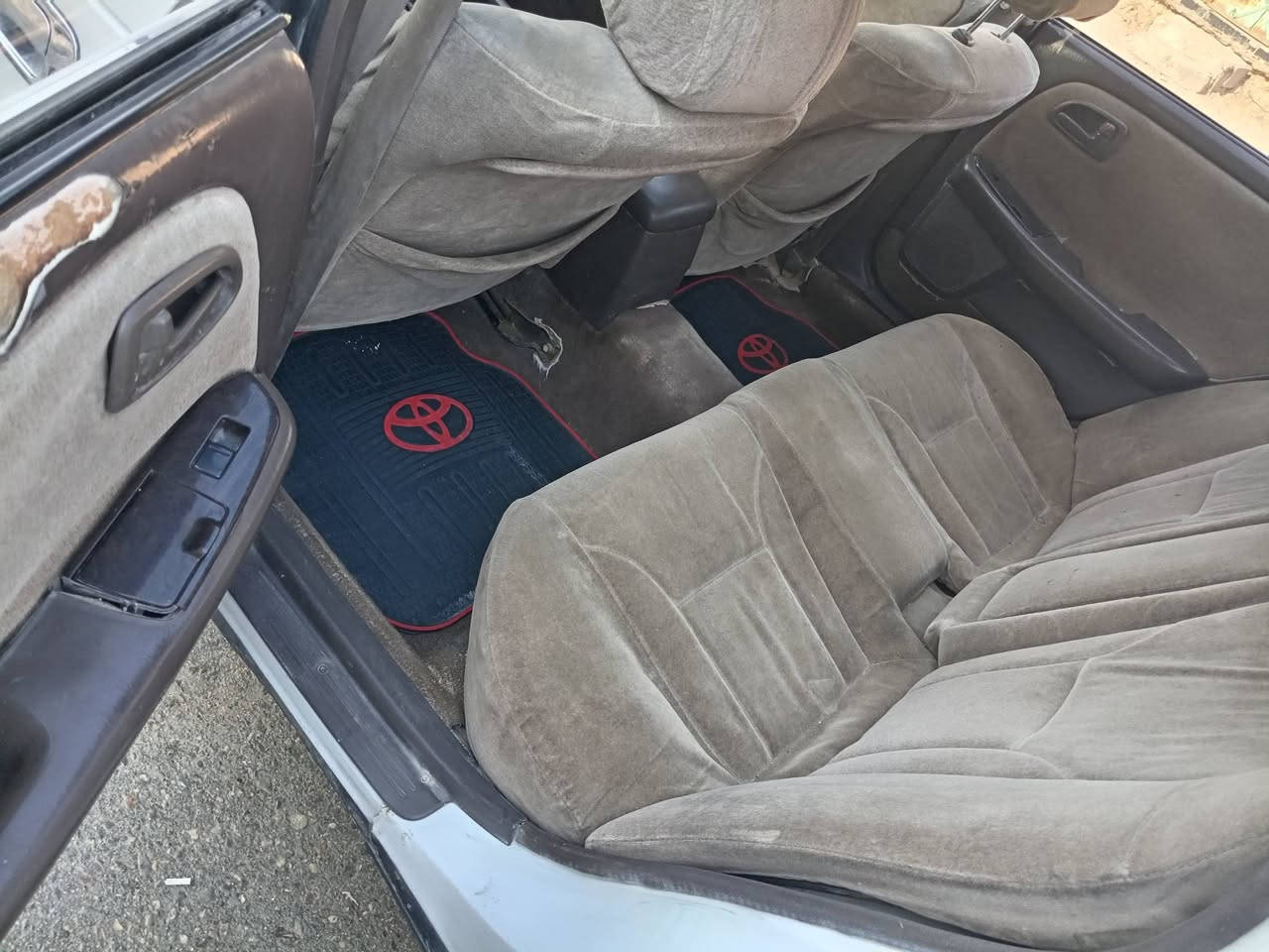 مارك نفخ مديل ٩٥ رقم بصره سنويه جديده كير محرك في فيتي حداده كهرباء جاهزه السعر ٤٠ *********** العنوان قرنه
