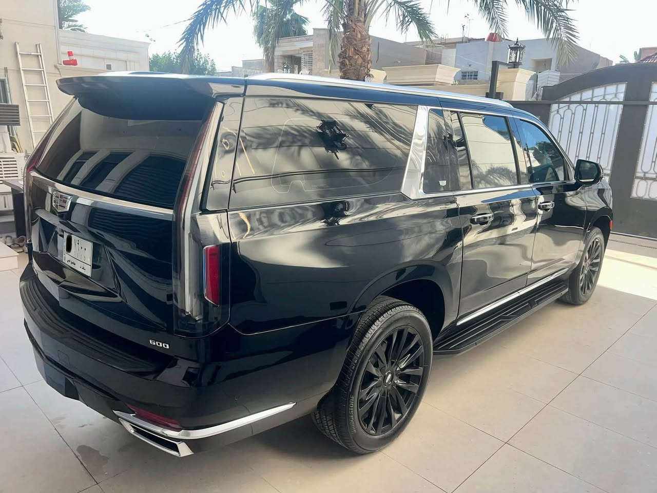 سلام عليكم 
كديلاك موديل2022 بدي طويل suv  بعدها زيرو ماشية 2500 مايل سيارة زيروووو  وارد أمريكي مع رقم مميز ( بغداد) للاستفسار عن السياره مكاني الوزيريه الاتصال ***********
