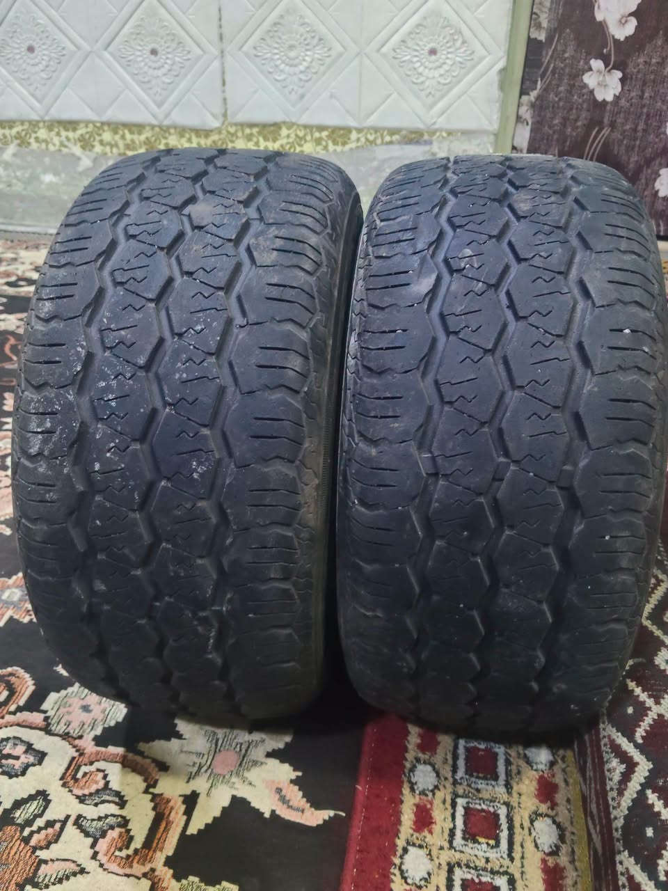 تايرات • حجم ١٠ • للواحد
