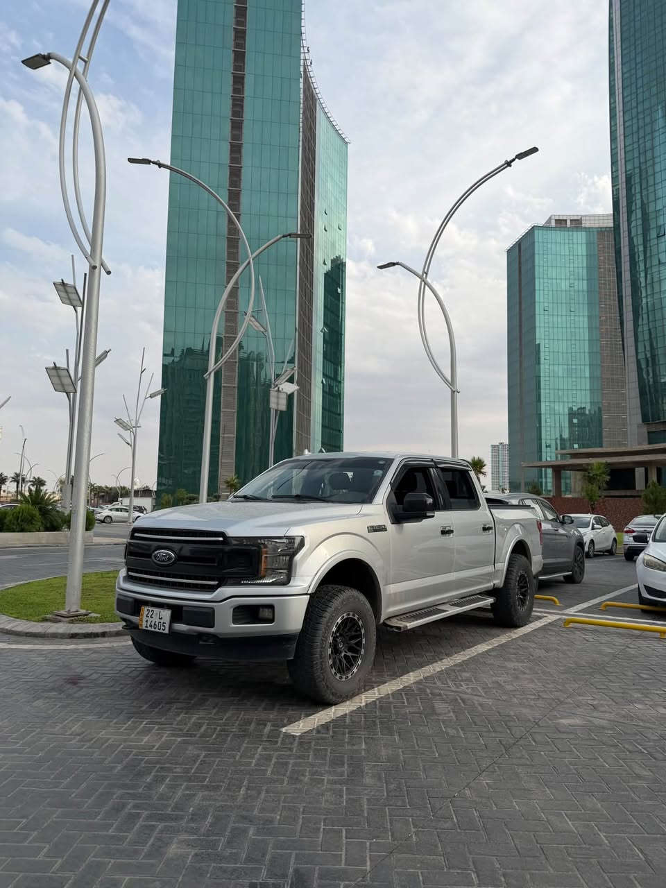 فورد F150 XLT • ٢٠١٨ • حادث ٣ قطع
