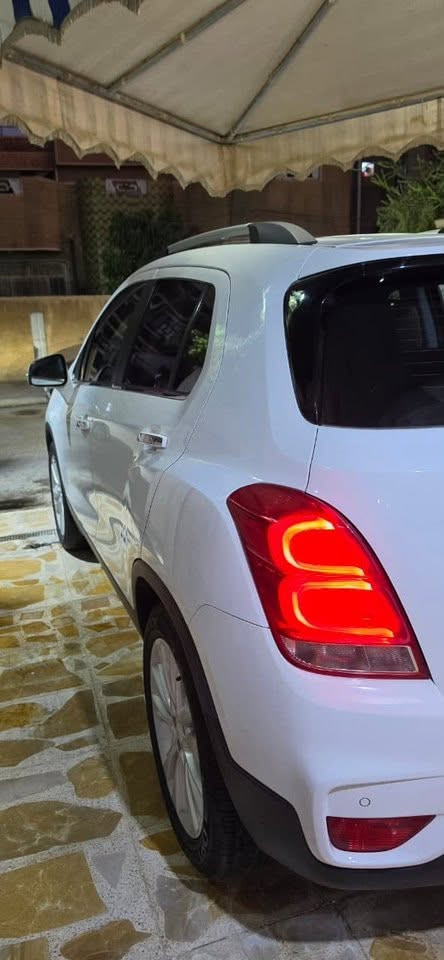 شوفرليت تراكس  بريمير 2018 خليجي وكاله المنصور 

السياره فول مواصفات بريمير 1/1 سلايد لايتات امامي خلفي لد  كشن كهرباء حساسات وكامره وشاشه كار بلي واندرويد اوتو بلاديه مو عمل سياره بيها تخم هانكوك مكفوله من صبغ والبارد والتعديل مكينه 1800 تنفس طبيعي بدون توربو نوزل عادي بدون دوانز  السياره من هيه زيرو عدنا  السياره ماشيه 33 الف كيلو متر صيانه كله بشركه سياره برغي ما بيها ناقص بعدها على البلاد مملعوب بيها ابد ولا برغي تبريدها ثلج  السعر 13,700$ السعر قابل للتفاوض تعال شوف السياره واحكم  مكانها بغداد  حي الجهاد / الاطباء 
*********** 
عماد
