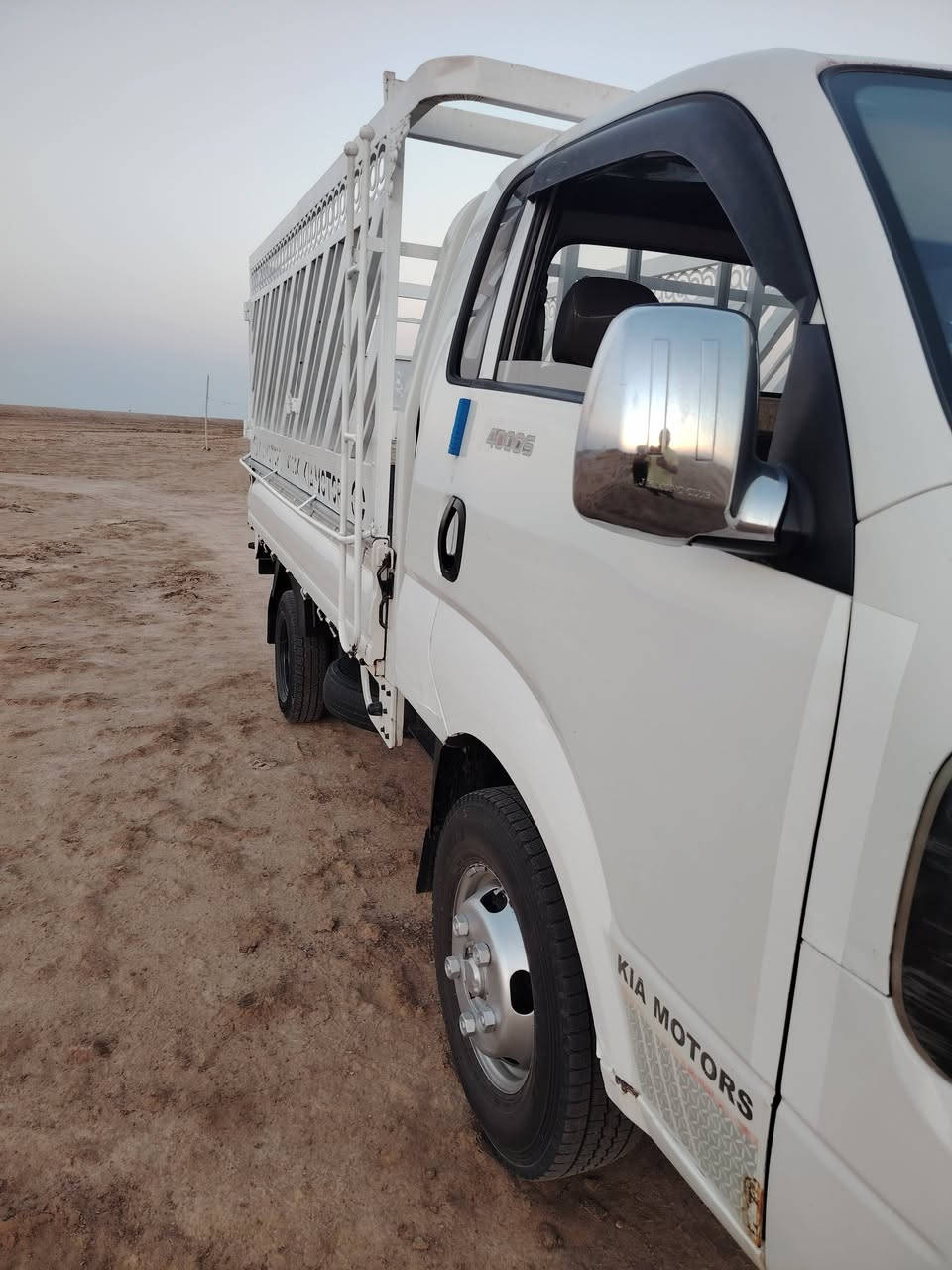 سلام عليكم فحل مديل ١٦ رقم ميسان جهاز كير مكينه اكسن حداديه تخم تاير ويل محور مكان سياره بالعماره رقم  ***********
