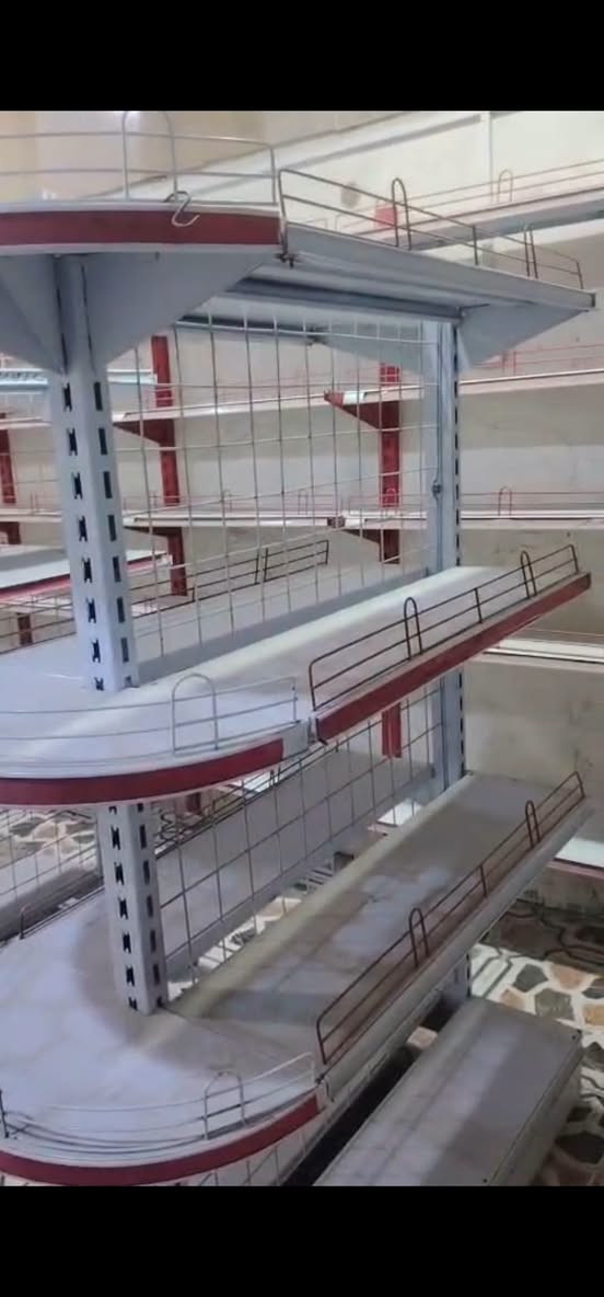 سفينات مال محل قياس السفينه متر ونص والثانيه متر ونص وقياس الثالثه متر
سفينه محل اسواق للبيع
مكاني  بصرة ***********

 @إشارة
