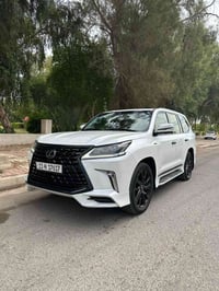 لكزس LX 570 • ٢٠٢٠ • كفالة وكالة
